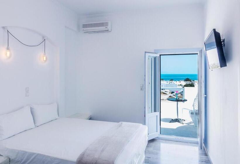 غرفة سوبيريور مطلّة علي البحر, Selini