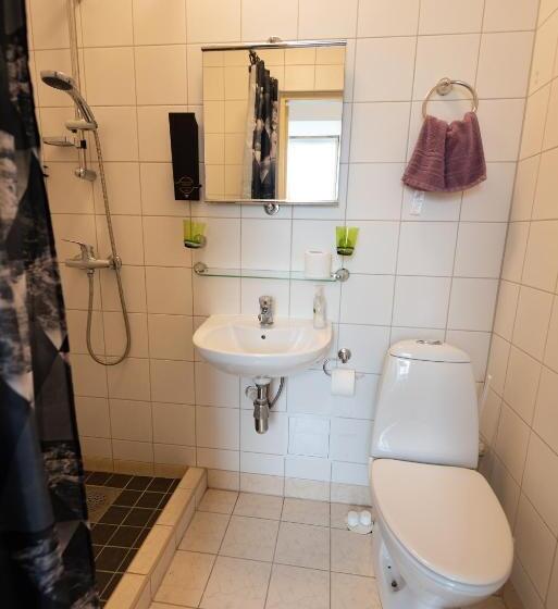 اتاق استاندارد, Aiakeskuse Hostel