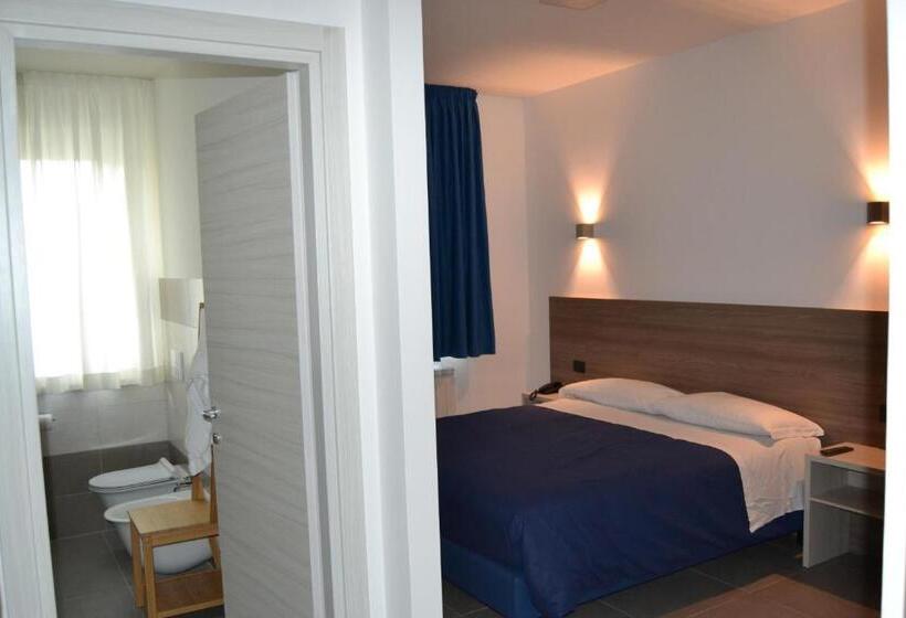 اتاق استاندارد یک نفره, Residence Vazzieri