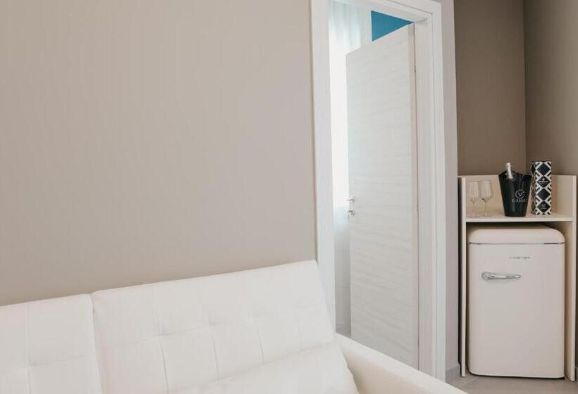 اتاق لوکس, Residence Vazzieri