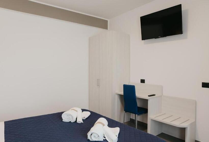 اتاق لوکس, Residence Vazzieri