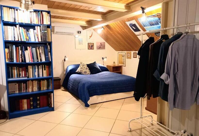 غرفة قياسية ثلاثية, Takeamalficoast City Loft