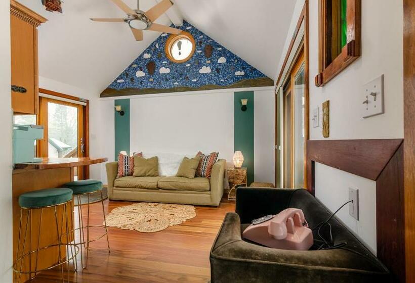 غرفة قياسية رباعية, New Park Venue & Suites