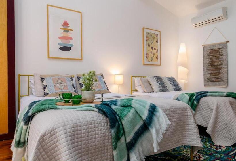 غرفة قياسية رباعية, New Park Venue & Suites