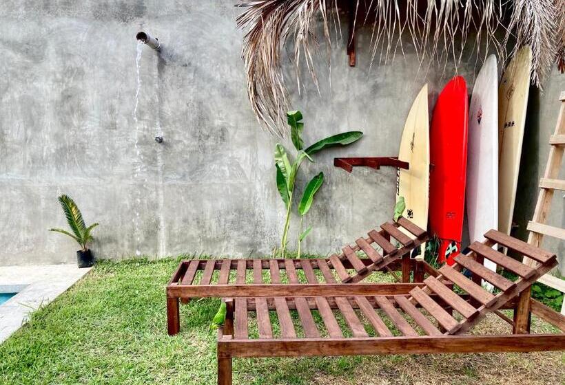 스탠다드 룸 풀장 전망, Casa Monika