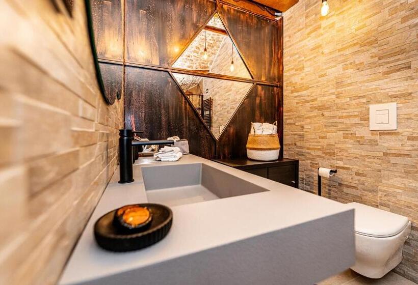 Номер Стандарт с Гидромассажем, Il Piccolo Borgo   Suite