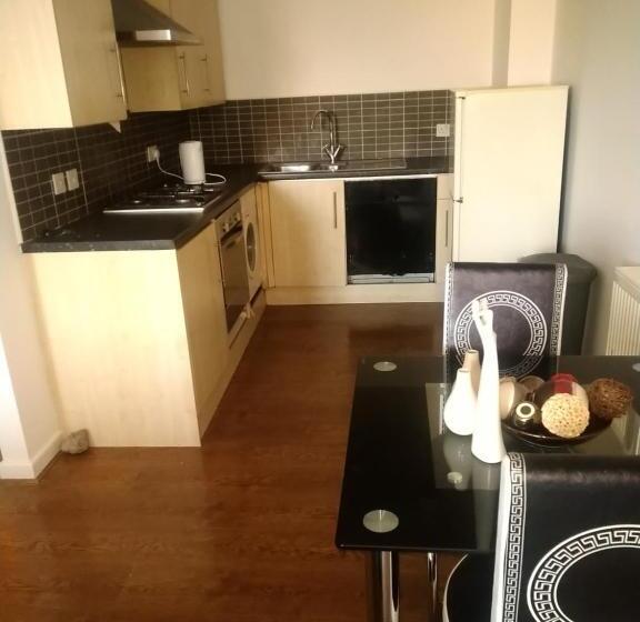 Номер Стандарт Совместная Ванная, Cosyroom Close To University Of Bradford And City Centre