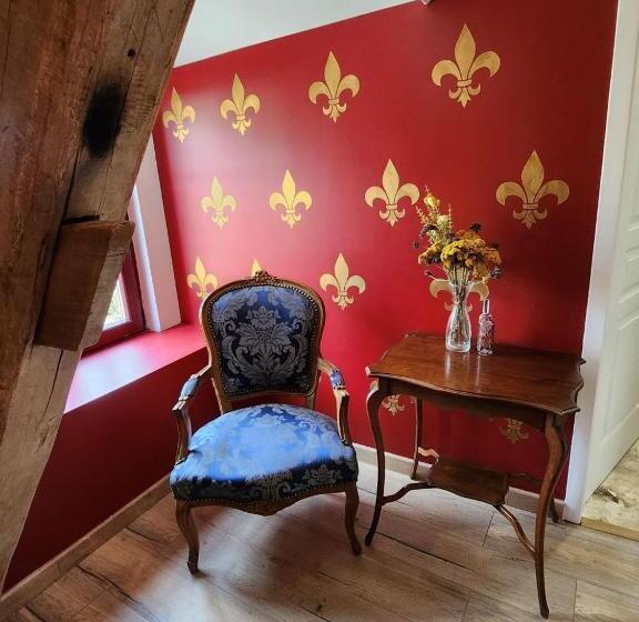 غرفة قياسية, La Perchonniere