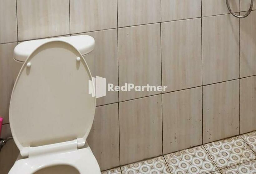 스탠다드 룸, Homestay Lotus Bangka Mitra Reddoorz