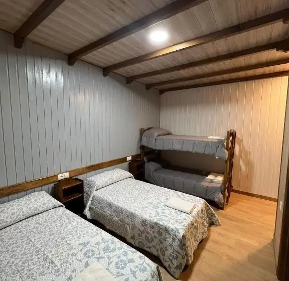 スタンダード４人部屋, Alojamiento Cerro D La Salina