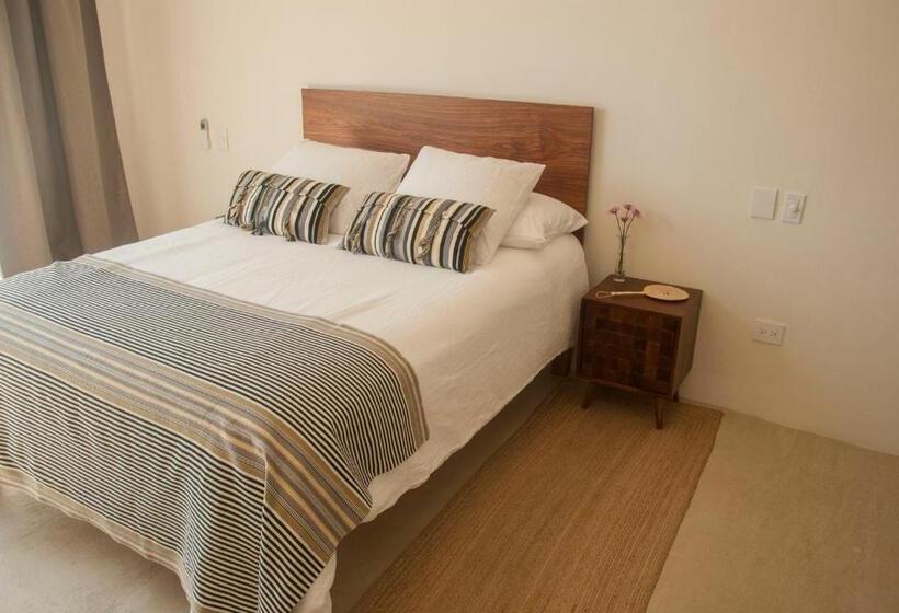 バルコニー付きスタンダードルーム, Casa Lulú