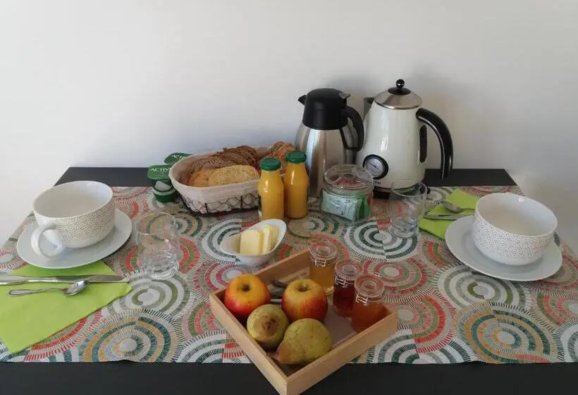 ガーデンビュースタンダードルーム, Chambre D Hôtes La Thibaudière