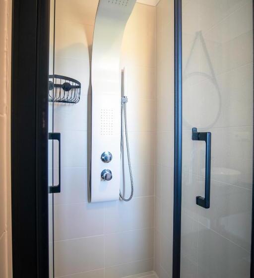 חדר סופריור עם מיטת קינג, Malaga Hills Double Comfort Boutique & Wellness Eco Hotel  Adults Only