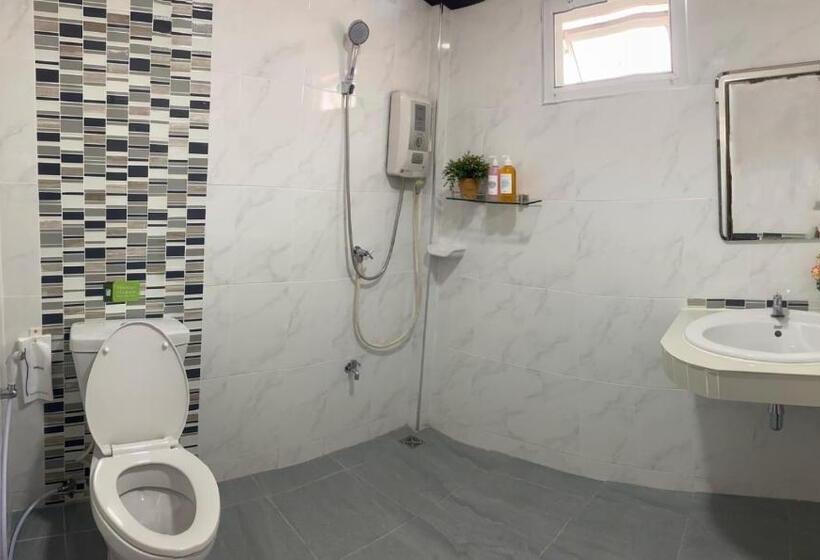 اتاق استاندارد یک نفره, The Best House&hostel