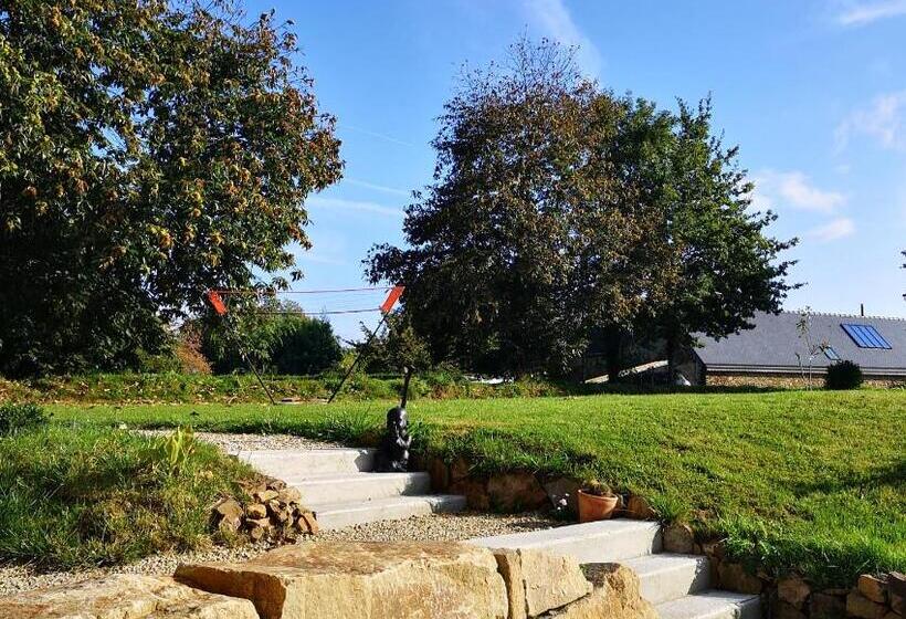 디럭스 룸, Au Gray Du Temps Suspendu