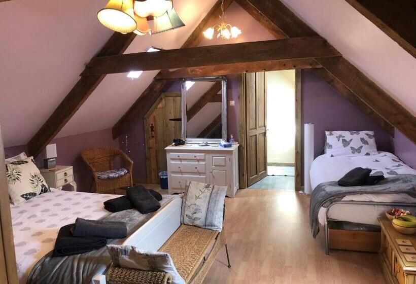 Семейный Номер, La Forge B&b