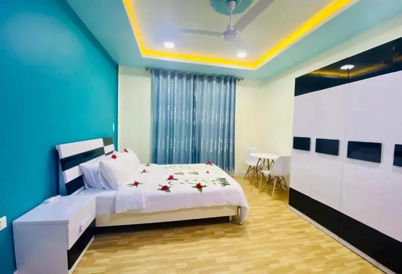 اتاق خانوادگی, Hedheykuri Residence Fuvahmulah
