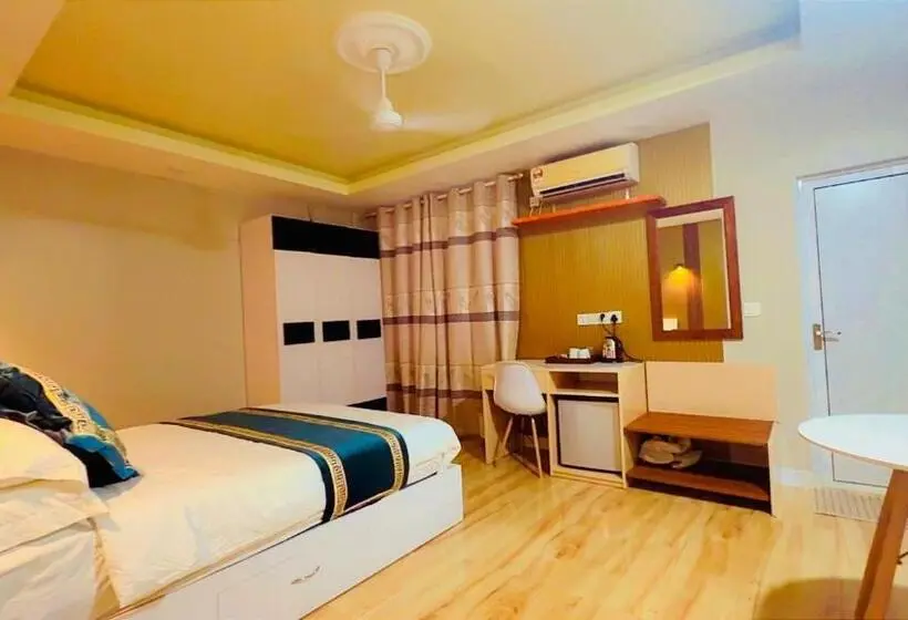 اتاق خانوادگی, Hedheykuri Residence Fuvahmulah