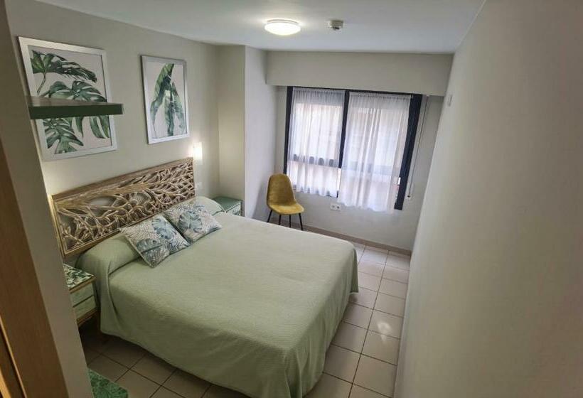 اتاق استاندارد, Hostal Rigau