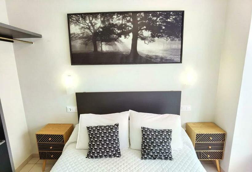 Номер Стандарт, Hostal Rigau