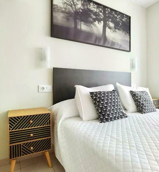 اتاق استاندارد, Hostal Rigau