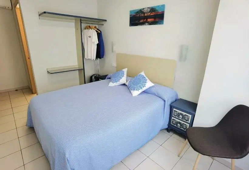اتاق استاندارد, Hostal Rigau