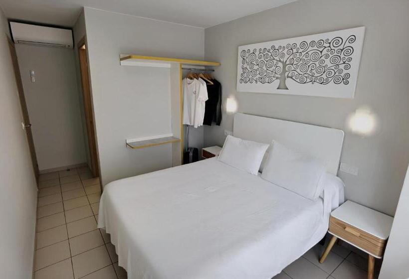 اتاق استاندارد, Hostal Rigau