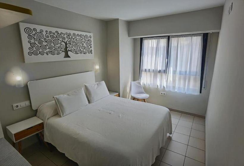 Номер Стандарт, Hostal Rigau