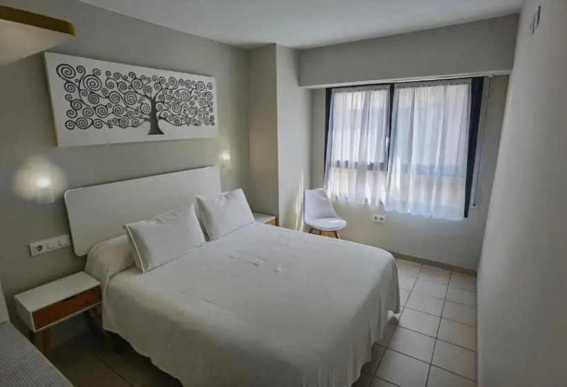 اتاق استاندارد, Hostal Rigau