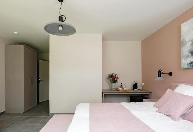 חדר סטנדרט עם מיטת קינג, B & B St Hubert