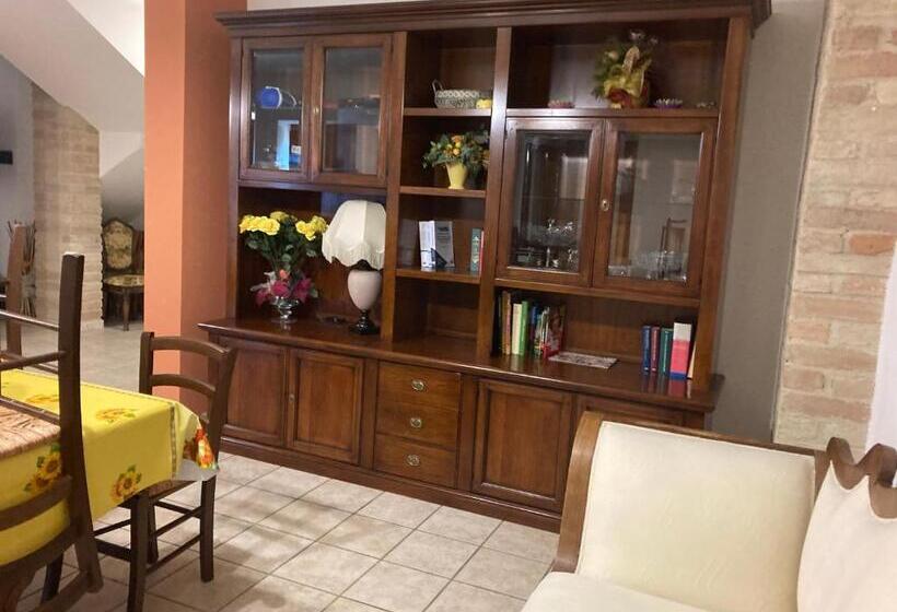 Дом 3 Спальни, Casale Nella Valle
