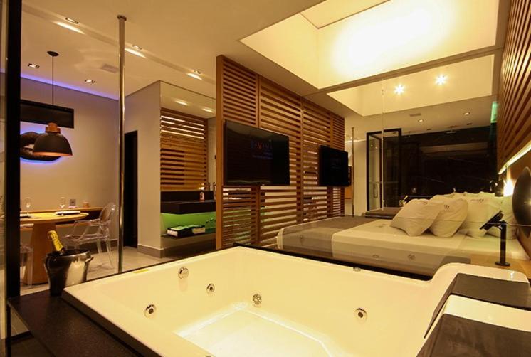 Люкс с гидромассажем, Savana