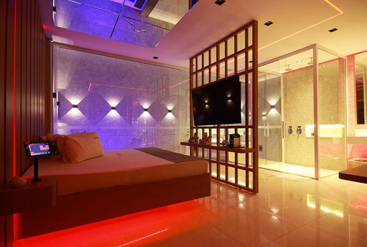 Люкс с Бассейном, Savana