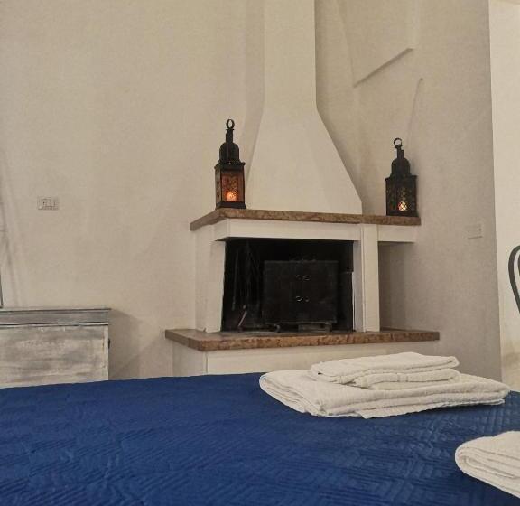 Семейный Номер Вид на Сад, Delcicer Casa Vacanze O Camera Privata