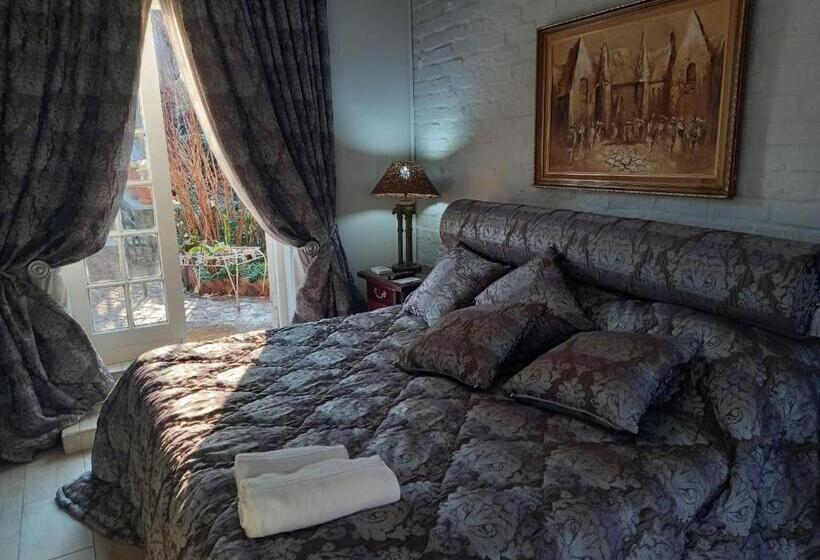 غرفة قياسية سرير كينج, Michaelangelo Guest House