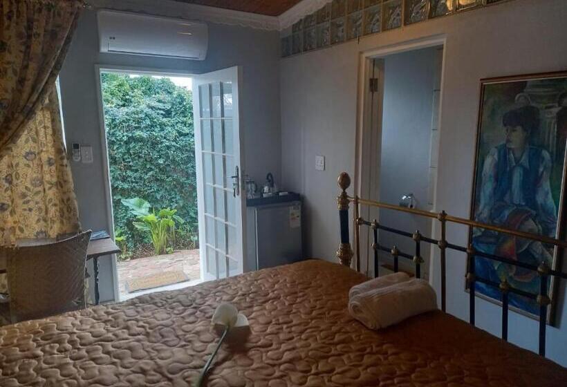 غرفة قياسية, Michaelangelo Guest House