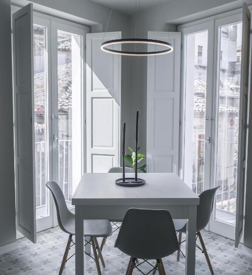 Люкс Superior, Palazzo Paladini   Luxury Suites In The Heart Of The Old Town
