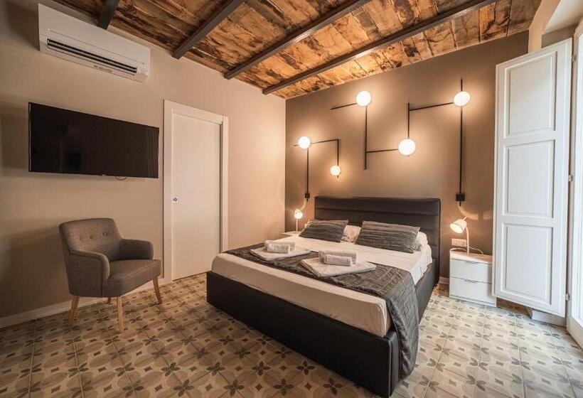 Люкс Superior, Palazzo Paladini   Luxury Suites In The Heart Of The Old Town