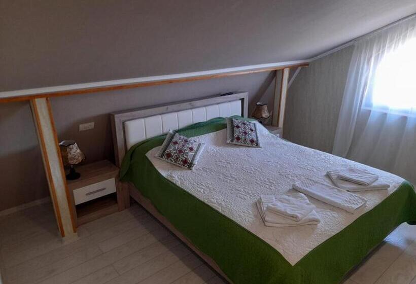 غرفة قياسية سرير كينج, Casa Florea