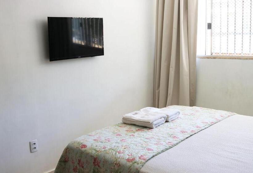 جناح, Gayfriendly Hostel Bsb Airport