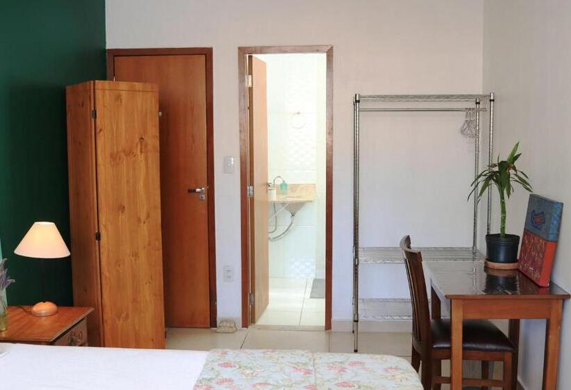 جناح, Gayfriendly Hostel Bsb Airport