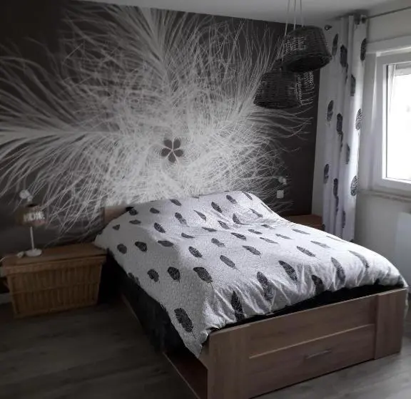 スタンダードルーム, La Chambre Plume