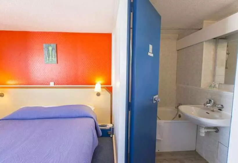 スタンダード4人部屋, Hipotel Marne La Vallée