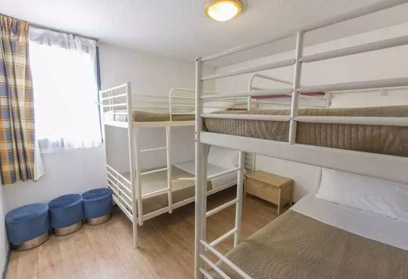 スタンダード4人部屋, Hipotel Marne La Vallée