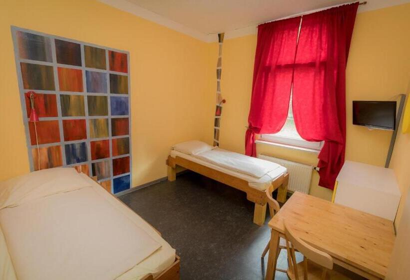 Habitació Estàndard Bany Compartit, Hostel Alex 30