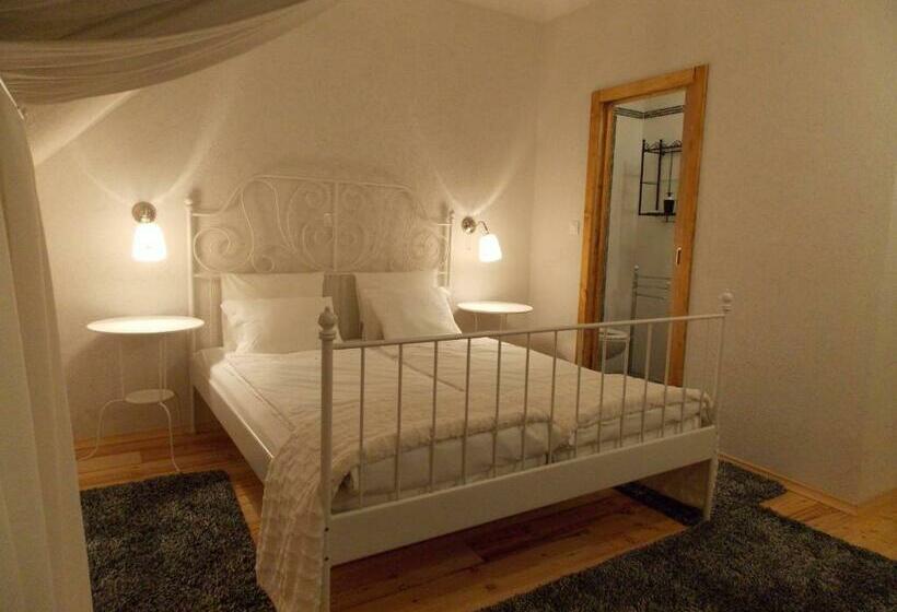 اتاق استاندارد, Guesthouse Stari Tišler