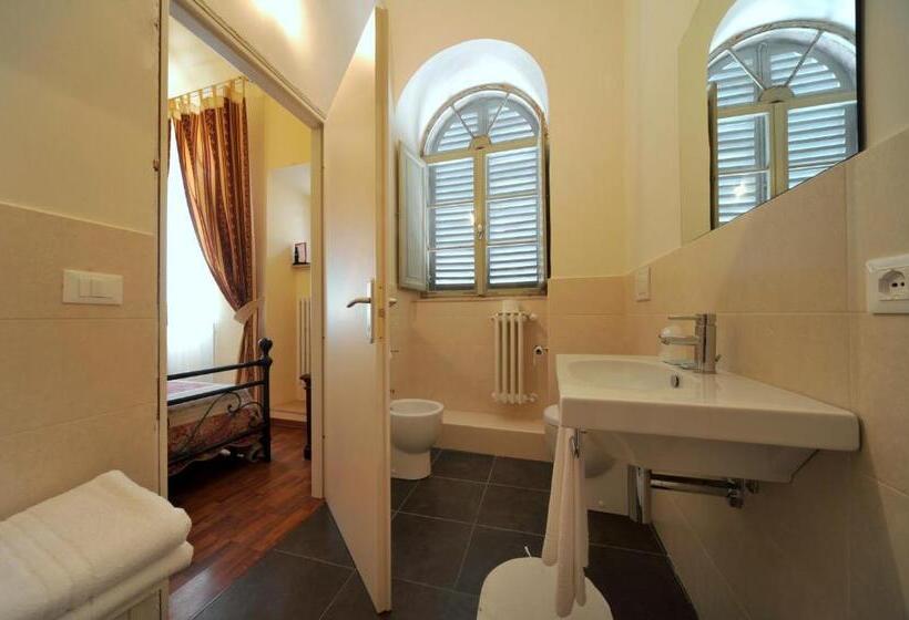 Habitación Estàndard Individual, Iris