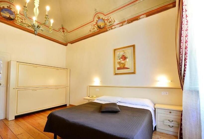 Habitació Quàdruple Estàndard, Iris