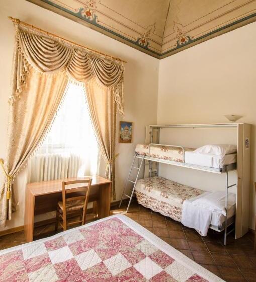 Habitació Quàdruple Estàndard, Iris