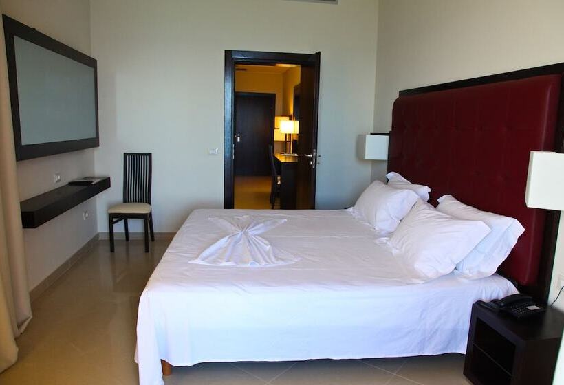 סוויטה משפחתית, New York